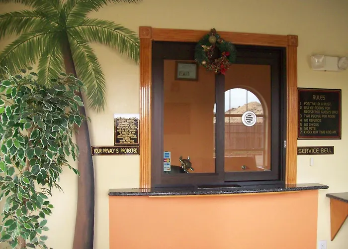 Luxury Inn And Suites Seaworld